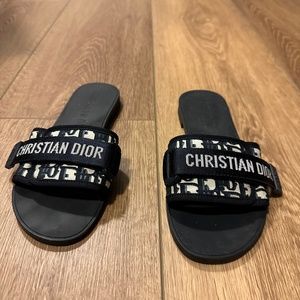 CHRISTIAN DIOR DIO(R)EVOLUTION SLIDE